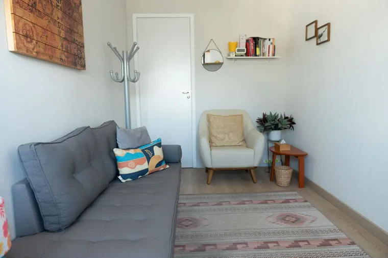 Sala do consultório de Fabiana Falcão em Pinheiros
